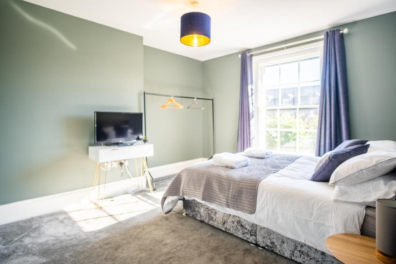 Апартаменты Luxury 3 Bed Penthouse With Off Street Parking Норвич Экстерьер фото